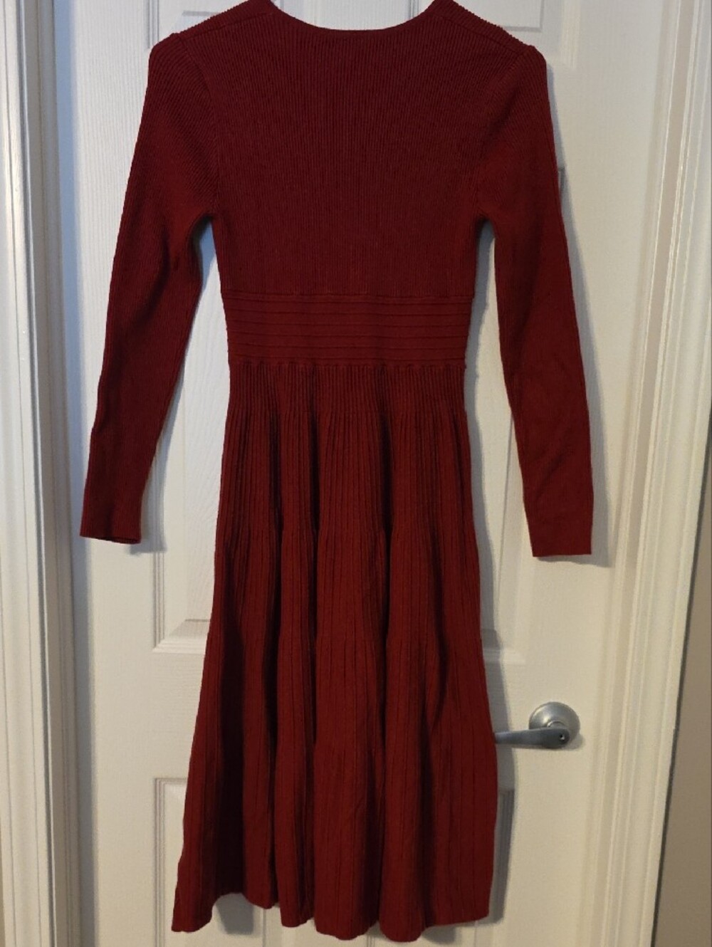 Women's Ribbed V-Neck Long Sleeve Dress in Deep Red - Picture 2 of 2